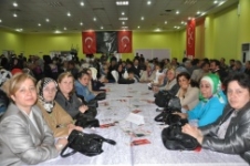 MHP'den Akyazı'da Görkemli Tanıtım