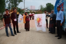 AKP Kadın Kollları ve Gençlik Kolları Çalışıyor