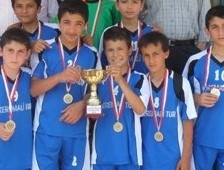 İNÖNÜ İLKÖĞRETİM OKULU YİNE ŞAMPİYON