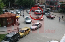 Gelişi Güzel Parklar Dolmuşçulara Sıkıntı Çıkarıyor 