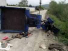 Yine Tarım Motoru Kazası 6 Yaralı