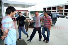 KAÇAN 2 ZANLI YAKALANARAK ADLİYEYE SEVK EDİLDİLER