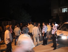 Hırsız İhbarı maheliyi ayağa kaldırdı