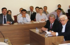 Belediye Meclisi Yarı Olimpik Yüzme Havuzu Ve Kapalı Salon Yapılması İçin Onay