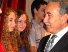 Başarılı Öğrencilere Ödül Yağmuru