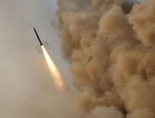 İsrail, füzelerine nükleer başlık taktı