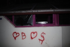 Merkez Aile Parkında Yine Camlar Kırıldı