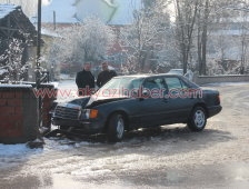 Kar yağışı ve buzlanma nedeniyle kazalar meydana geldi. 