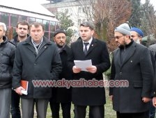 Saadet Partisi İlçe Teşkilatın Eski Aile Parkında Basın Açıklaması Yaptı.