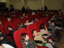 Anaokul Çocuklarından Tiyatroya Yoğun İlgi!