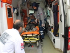 Merdivene Çıkarken Ayağını Kırdı!