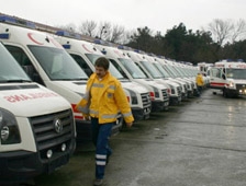 Ambulans hibe et, üzerine ismini yazdır