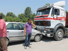 Meydana Gelen Kazada 4 Araç Birbirine Girdi