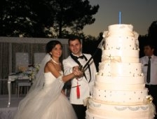 Gülhan ve İhsan Dünya Evine Girdi.