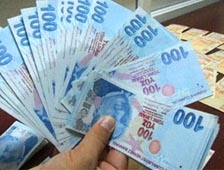 Parayı ve Bileziği Alıp Kaçtı