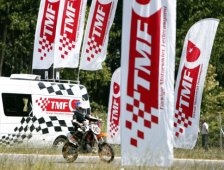 Süpermotocular Akyazı'da Gaz Kesmedi