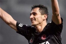 Trabzonspor Beşiktaşlı Mustafa'yı İstiyor