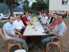 Durmuşlar Köyü Halkı İftarda Bir Araya Geldi