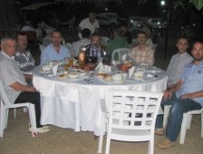 Alaağaç Köyü Muhtarından Basına İftar Yemeği