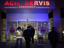 Küçücek Kavşağında Kaza 6 Yaralı 