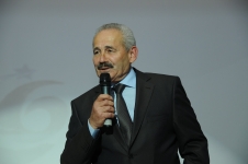 Meraklı Mühendis, Serasında Tropikal Ürünler Yetiştiriyor