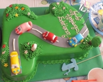 Üçüzlerin İlk Yaş Günü