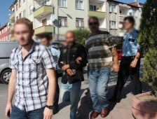 Çaldıkları Motosiklet İle Birlikte Yakalandılar