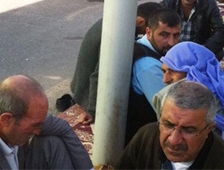 Yüzlerce Türk Irak'ta alıkonuldu