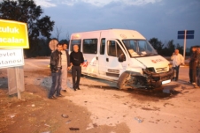 3 Araç Birbirine Girdi