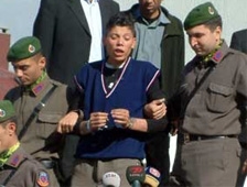 Seri Katil İçin İçişleri Bakanlığı'nı Dava Ettiler