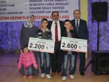 Akyazı’da Öğrencilere Ücretsiz Dershane