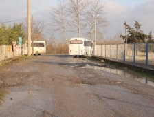 Küçücek Fabrikalar Önü Köstebek Yuvasına Döndü