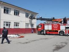 İnönü İlköğretim Okulunda Tatbikat