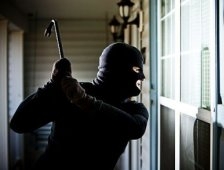 KüçücekTe Bakkalı Soydular