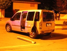 Yarış Motoru Ticari Araca Çarptı 