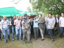 Minik Cemre gözyaşları arasında toprağa verildi