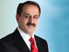 İş Adamı Ve Esmaflara Teşekkür Etti