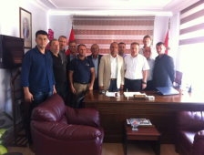 Akyazı Muhtarlar Derneğinden Emniyet Müdürü ve Askerlik Şubesine Ziyaret