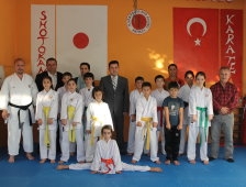 Kaymakam Bı Karatecileri Ziyaret Etti