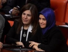 Başörtülü Vekiller Mecliste