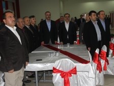 Akyazı Belediyesi Öğretmenleri Unutmadı