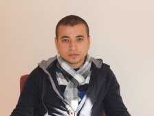 6 Yıl sonra Bacağında Şarapnel parçası çıktı 