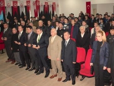 Büyük Birlik Adayını Tanıttı