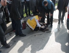 Yaşlı Kadına Pır Pır Çarptı