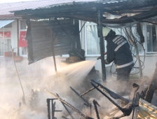 Singapur Evlerinde Yangın