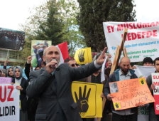 Mısır’daki Katliam İçin Dua Edildi