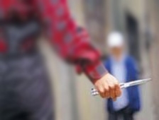 Bıçaklı Baltalı Kavga