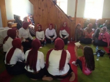 Akyazı Ak Parti Kadın Kolları Hatim Cemiyetinde Hediye Dağıttı