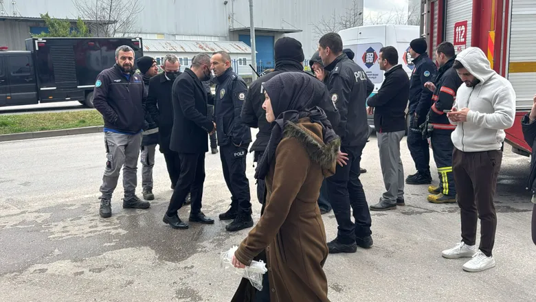 Sakarya 1. OSB'de koku alarmı; Fabrikalar tahliye edildi