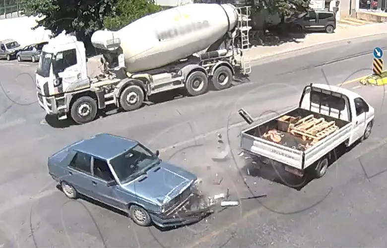 Sakarya'da 11 ayrı kazanın görüntüleri paylaşıldı; İşte o anlar